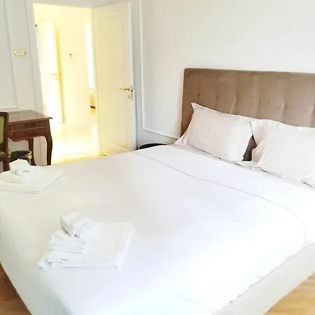 Gioia Di Design Апартаменты Триест